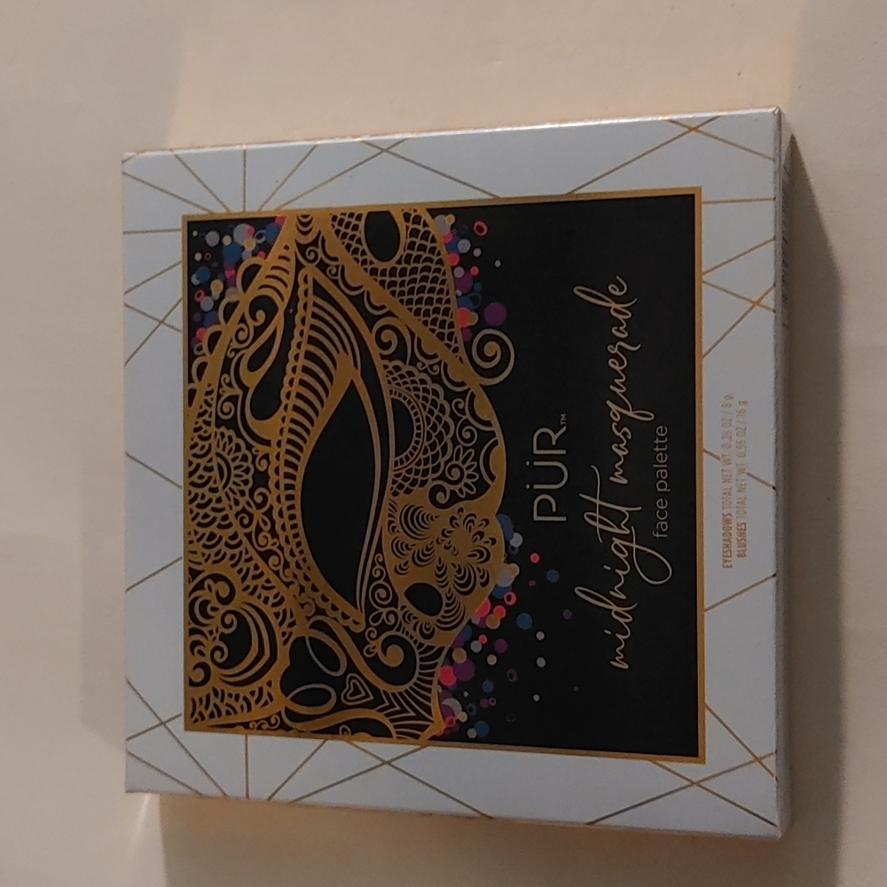Pur 10 piece face palette